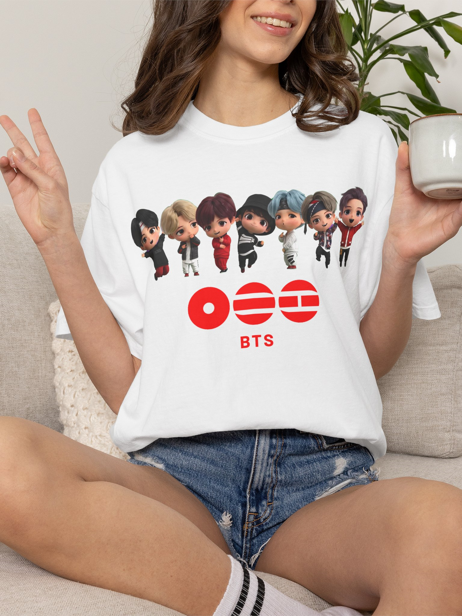 ARMY GIRLS BTS futbolkasi "TinyTAN" printi bilan, uniseks t-shirt rasm 4