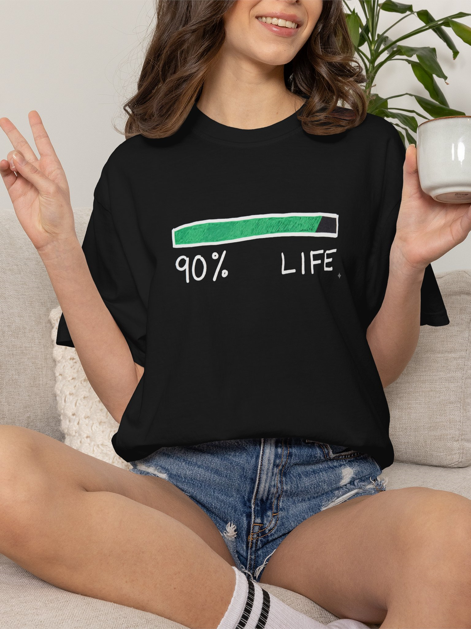 Grafikali qora futbolka "% Life Loading", uniseks